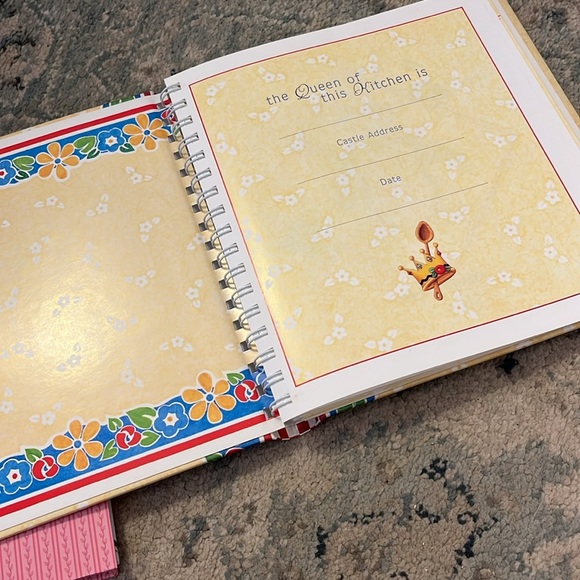 Mary Engelbreit Queen of the Kitchen Journal Set - Picture 2 of 10